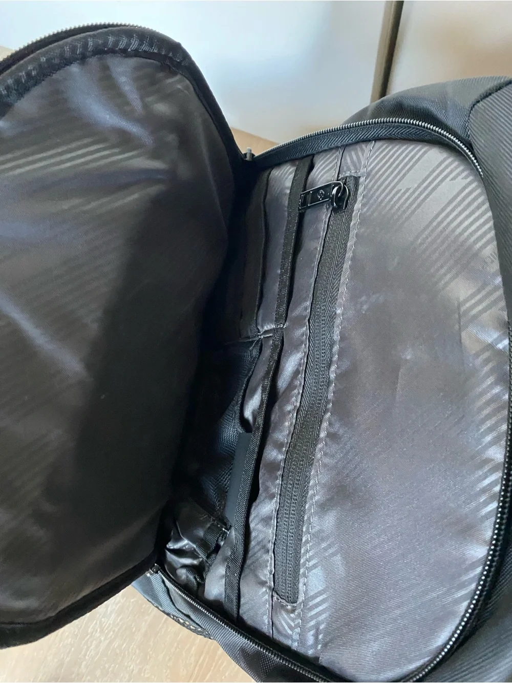 Samsonite HONDA Classic 2 Everyday fit 14 inch laptop & 9inch ipad Backpack